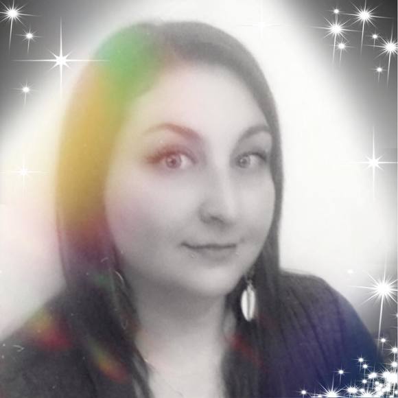 Meet your Posher, Olive - Picture 1 of 1